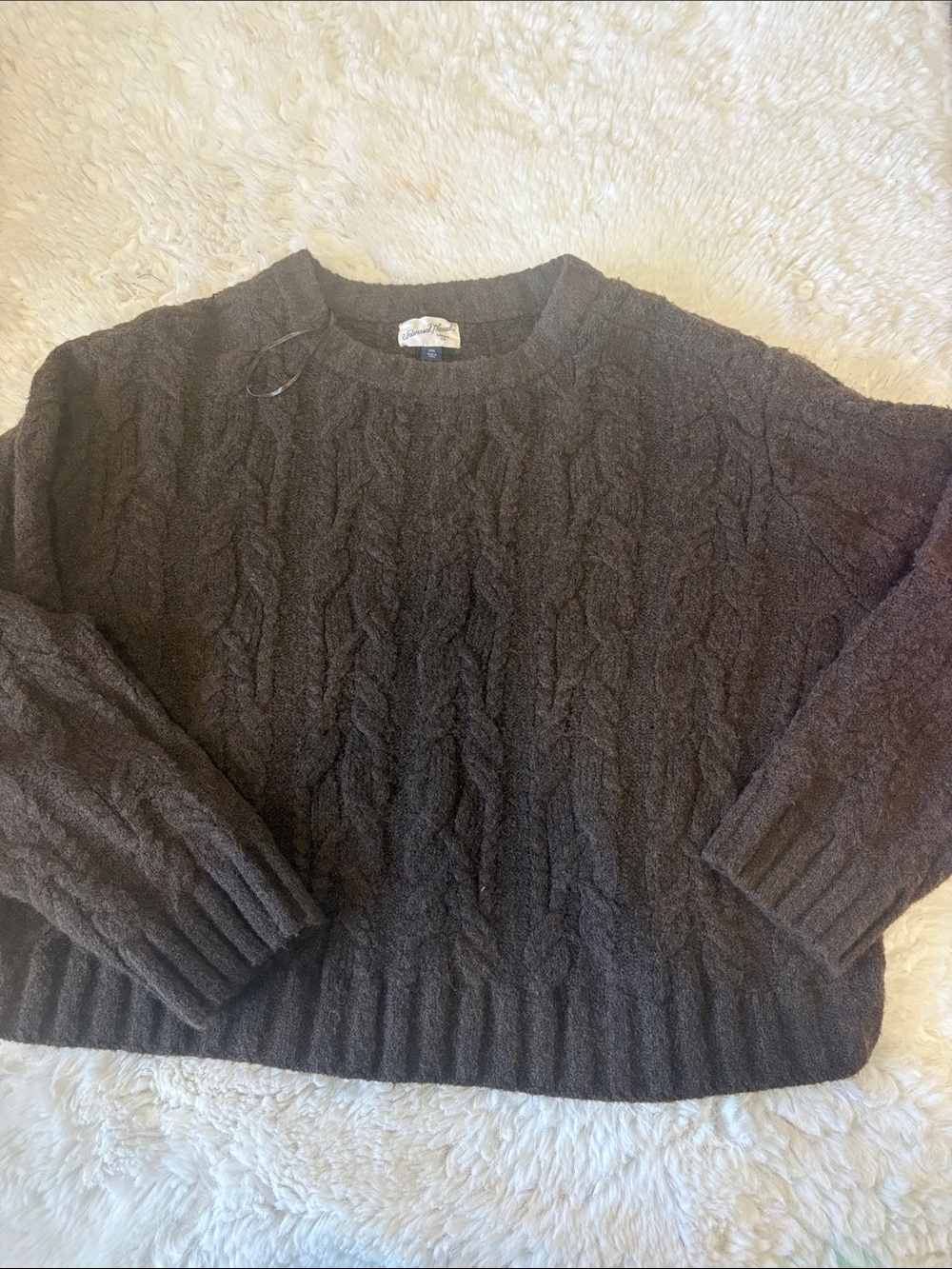Universal Thread Dark Brown Cable Knit Crewneck Sweater